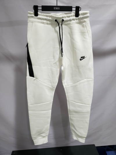 Nike Sportswear Tech Fleece Hoodie & Joggers Set White review Sebastian Florio 04