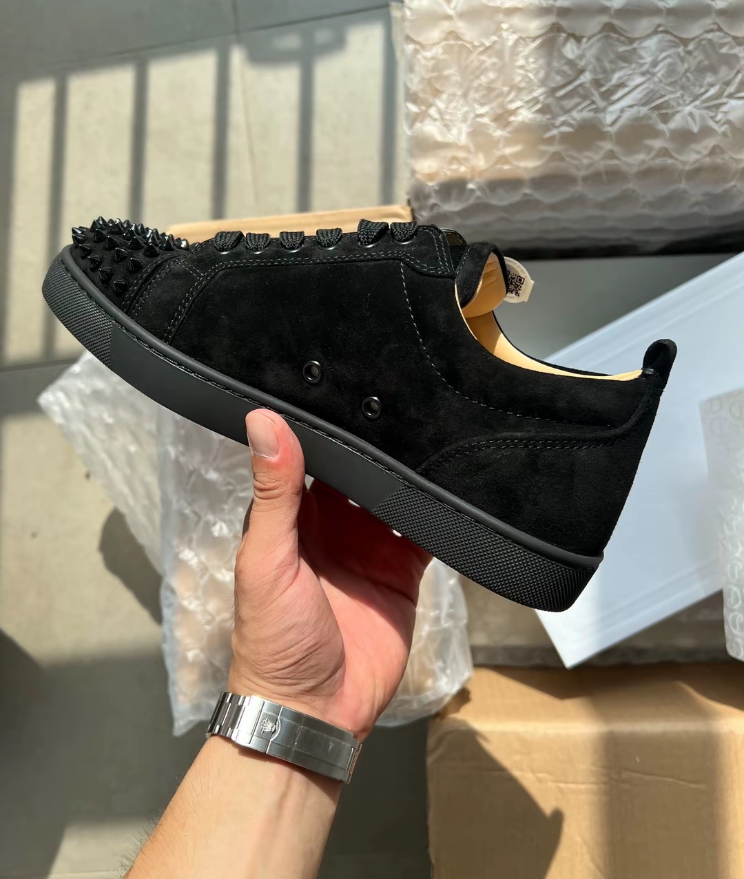 Christian Louboutin Louis Junior Spikes Men's Flat review J*** 02