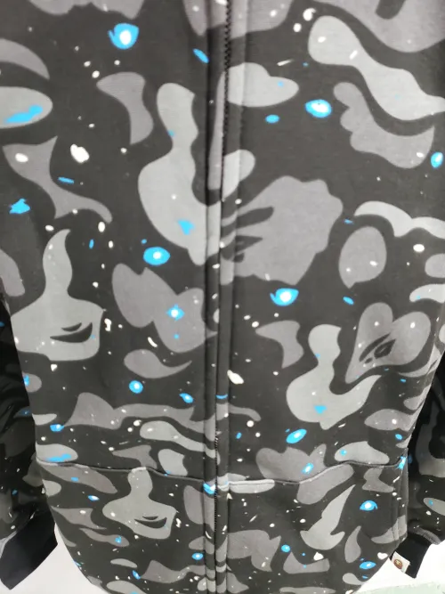 BAPE Space Camo Shark WGM Full-Zip Hoodie Black  review 