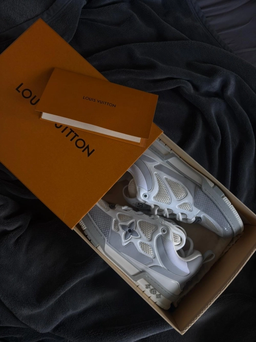 PK God Batch LOUIS VUITTON Leather lace up Fashionable Board Shoes White Gray 1ACQP4 review 