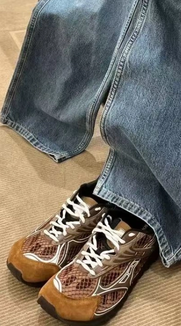 PK God Batch Bottega Veneta Orbit Sneaker Brown review 