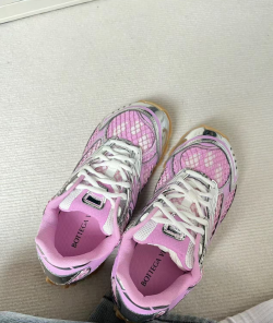 PK God Batch Bottega Veneta Orbit Sneaker pink review Jayden Rodriguez 01