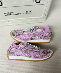 PK God Batch Bottega Veneta Orbit Sneaker pink review 1