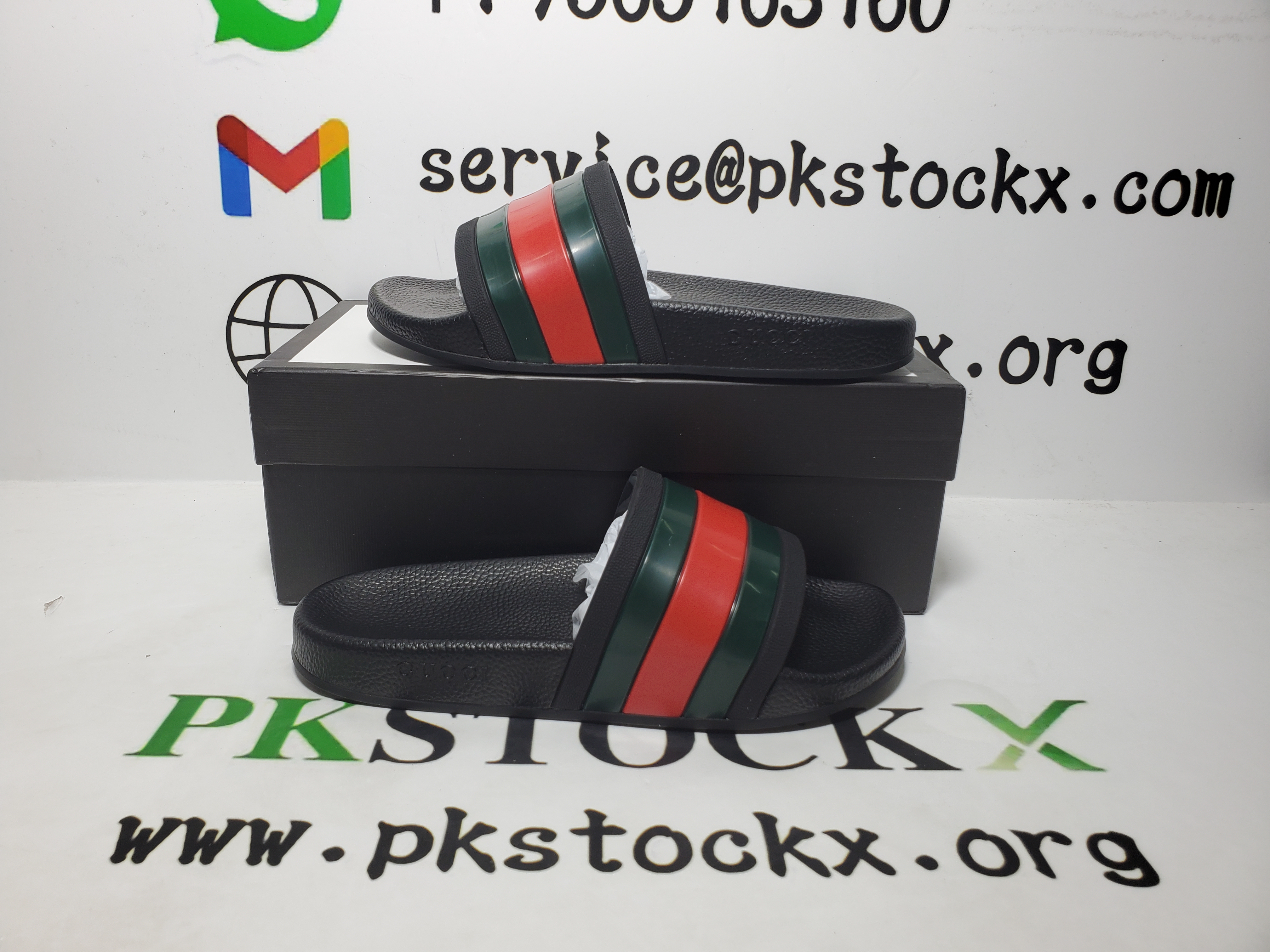 Gucci Web Accent Rubber Slides review Ted 02