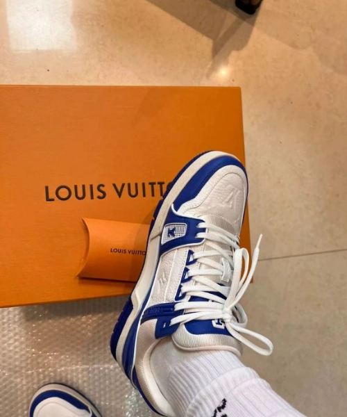 PK God Batch LOUIS VUITTON White Blue 1AANEV review 