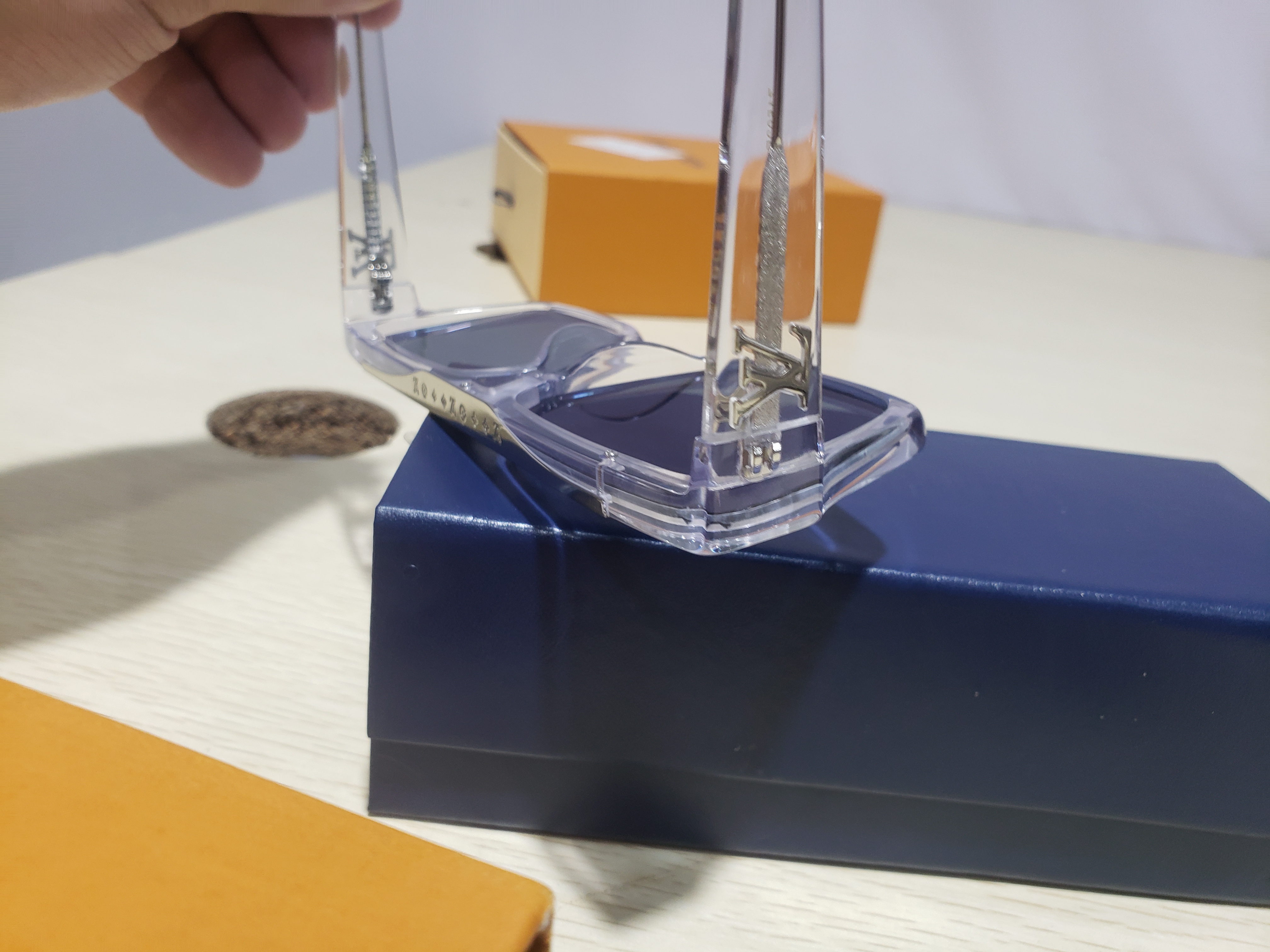 Louis Vuitton Square Acetate Sunglasses Clear review Naya Crutch 05