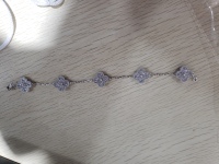Vintage Alhambra bracelet, 5 motifs Diamond White gold review 1