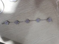Vintage Alhambra bracelet, 5 motifs Diamond White gold review Cj Jones 02