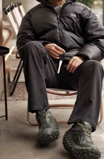 PK God Batch Balenciaga Defender Blackish Green  685611 W2RA6 3000 review 