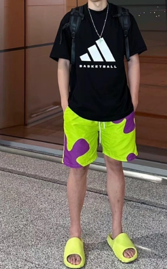  PK God Batch Adidas Yeezy Fluorescent Green GX6138 review 