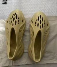 PK God batch adidas Yeezy Foam Runner Sulfur GV6775  review 0