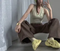 PK God batch adidas Yeezy Foam Runner Sulfur GV6775  review Raheem Hall 02