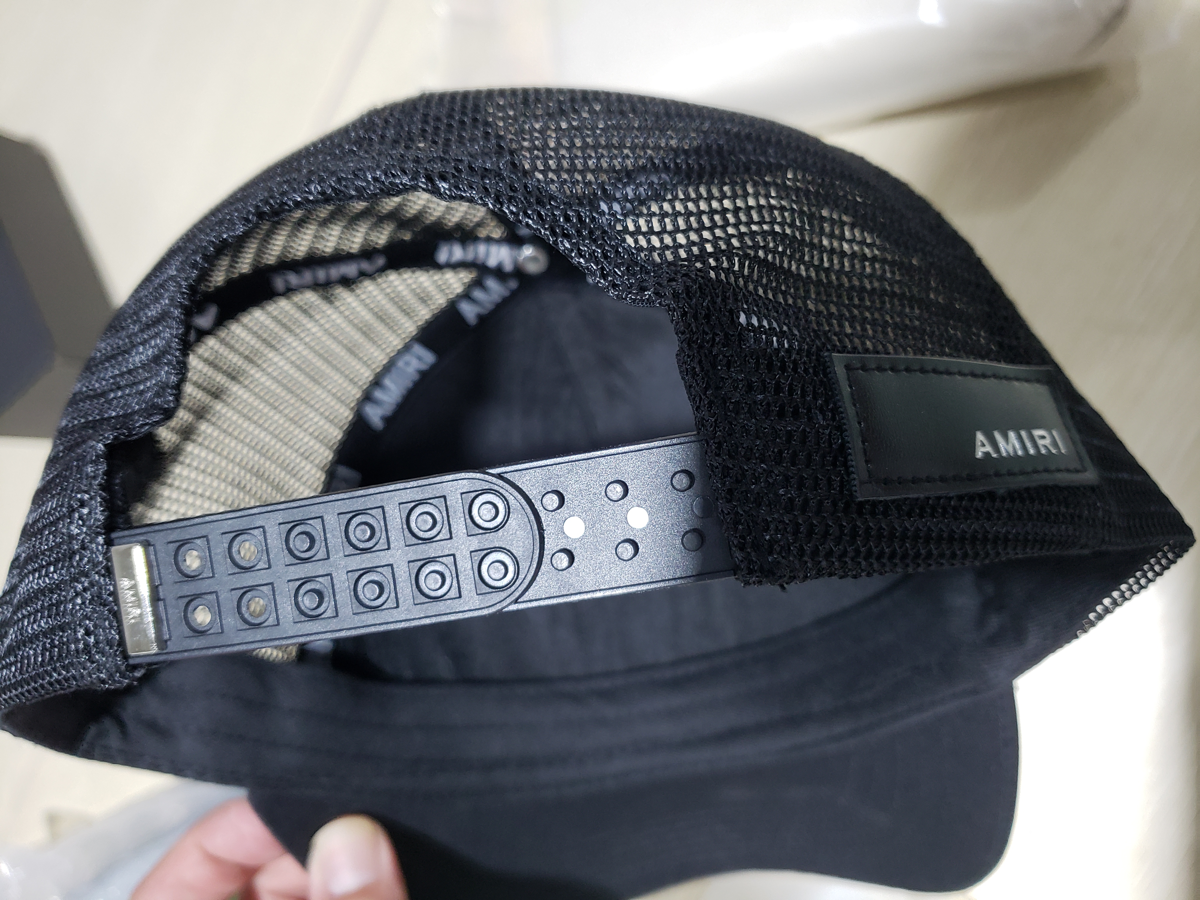 AMIRI  Stencil Trucker Hat - Black review Lulette VenturaOdron 05