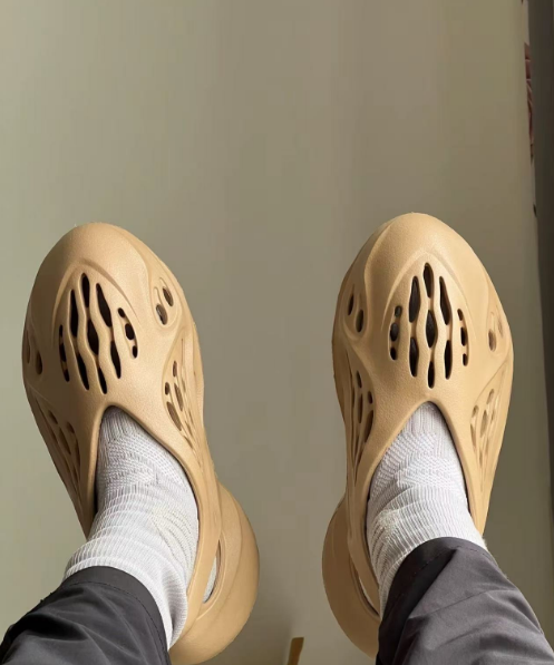 PK God batch adidas Yeezy Foam Runner Ochre GW3354  review mir akers