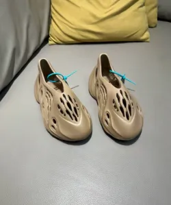 PK God batch adidas Yeezy Foam Runner Ochre GW3354  review amir akers