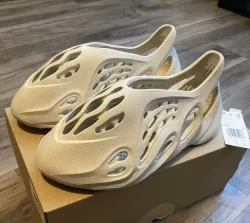 PK God batch adidas Yeezy Foam Runner Sand FY4567 review Kijana Davis