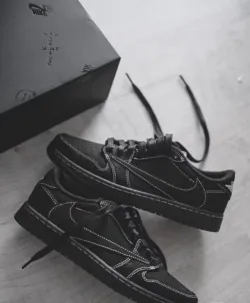 【Flash Sale】Air Jordan 1 Retro Low OG SP Travis Scott Black Phantom DM7866-001 review marlando smith
