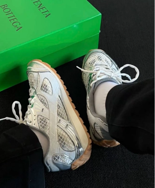 PK God Batch Bottega Veneta Orbit Sneaker Silver review 