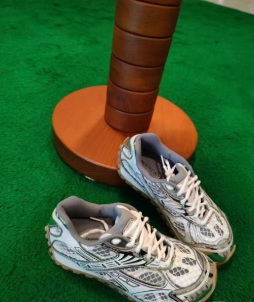 PK God Batch Bottega Veneta Orbit Sneaker Silver review 