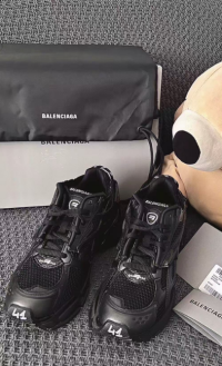 PK God Batch Balenciaga Runner Black review 0