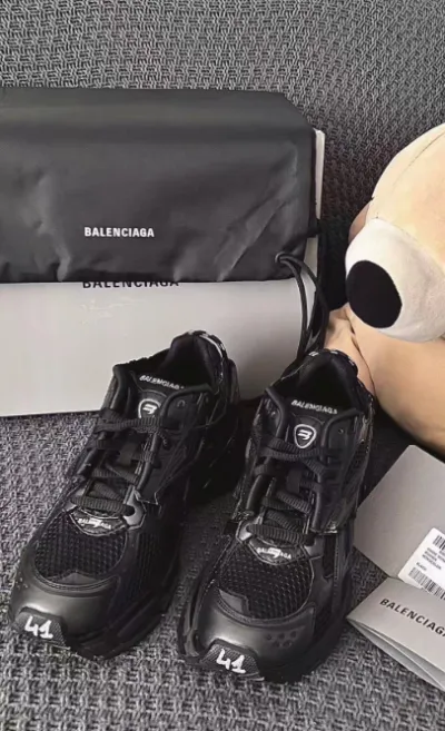 PK God Batch Balenciaga Runner Black review Lucas Veley