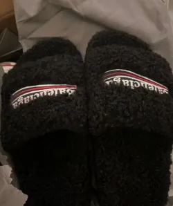 Balenciaga Furry Slides Black review abdullahi mohamud