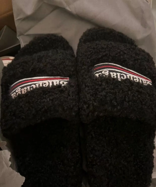 Balenciaga Furry Slides Black review 