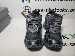 PK God Batch Balenciaga Runner All Black Gray 677402 W3RB2 1515 review J*** 03