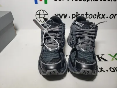 PK God Batch Balenciaga Runner All Black Gray 677402 W3RB2 1515 review J*** 02