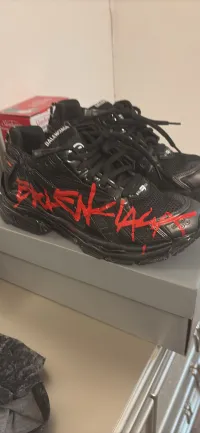 PK God Batch Balenciaga Runner Black And Red Characters 677402 W3RB1 0102 review 0