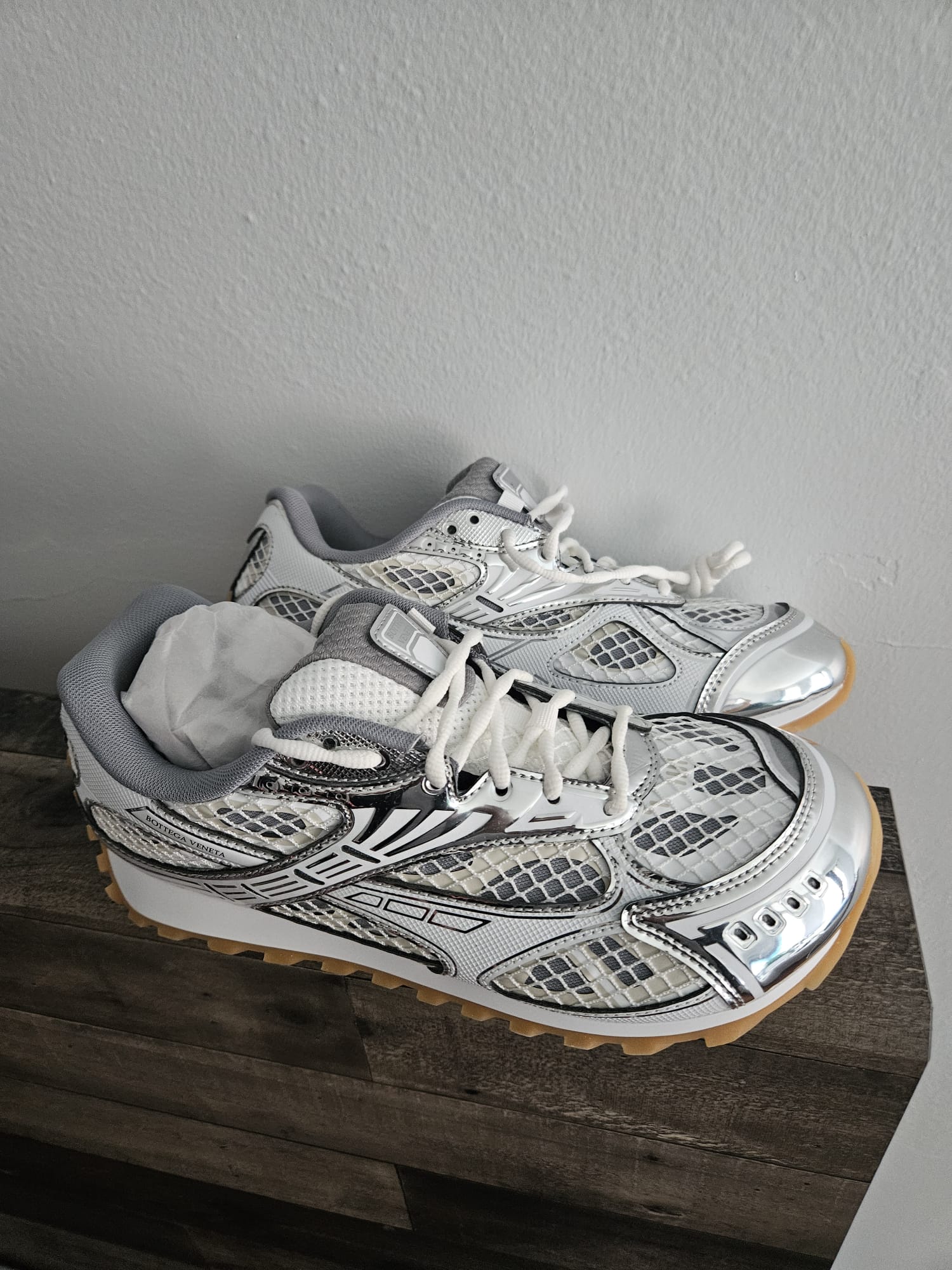 PK God Batch Bottega Veneta Orbit Sneaker Silver review Shaun 01