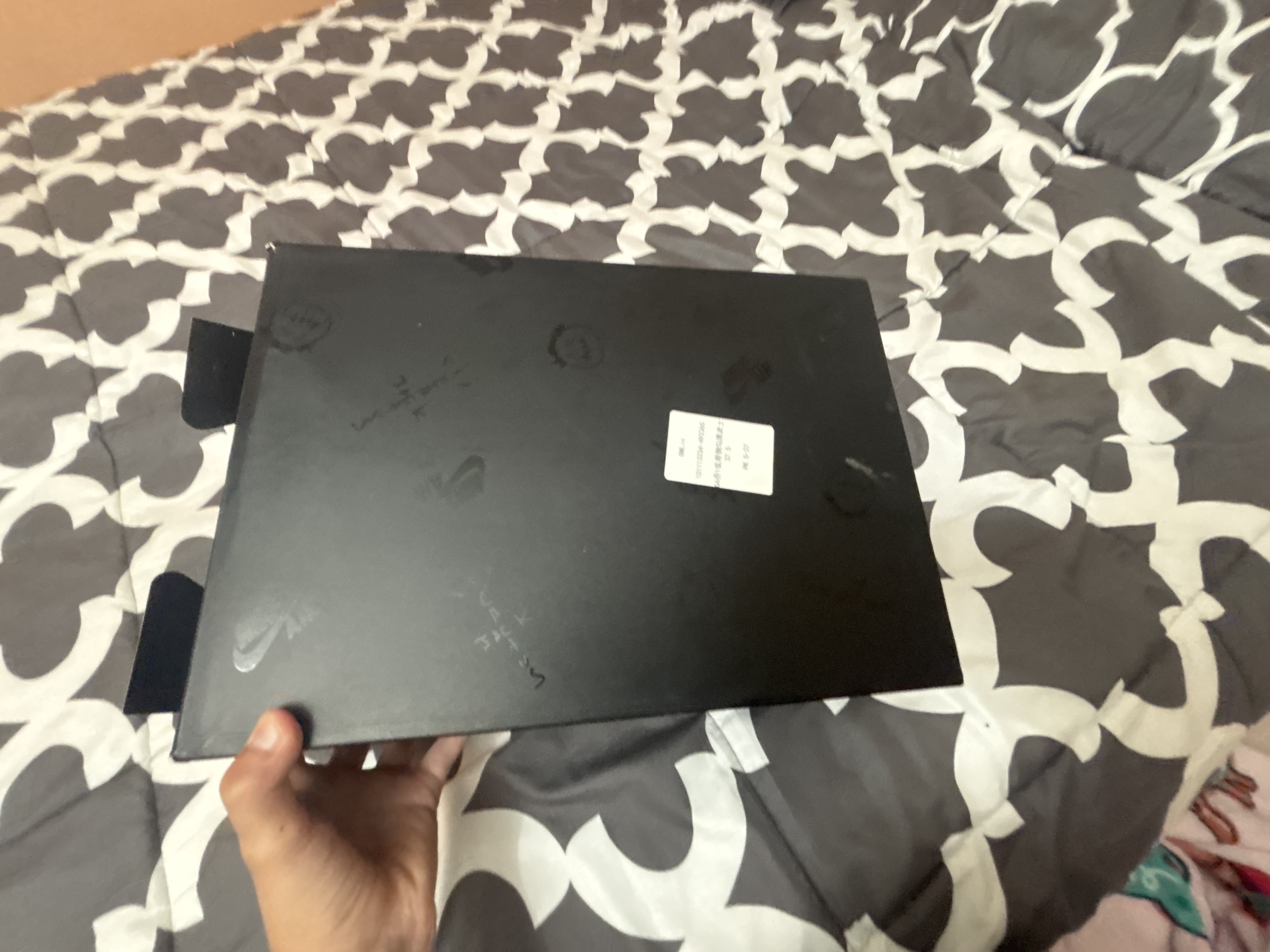 【Flash Sale】Air Jordan 1 Retro Low OG SP Travis Scott Black Phantom DM7866-001 review Bradley Martinez 06
