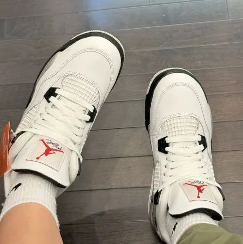 PK God Batch Air Jordan 4 Retro White Cement (2025) FV5029-100 review 