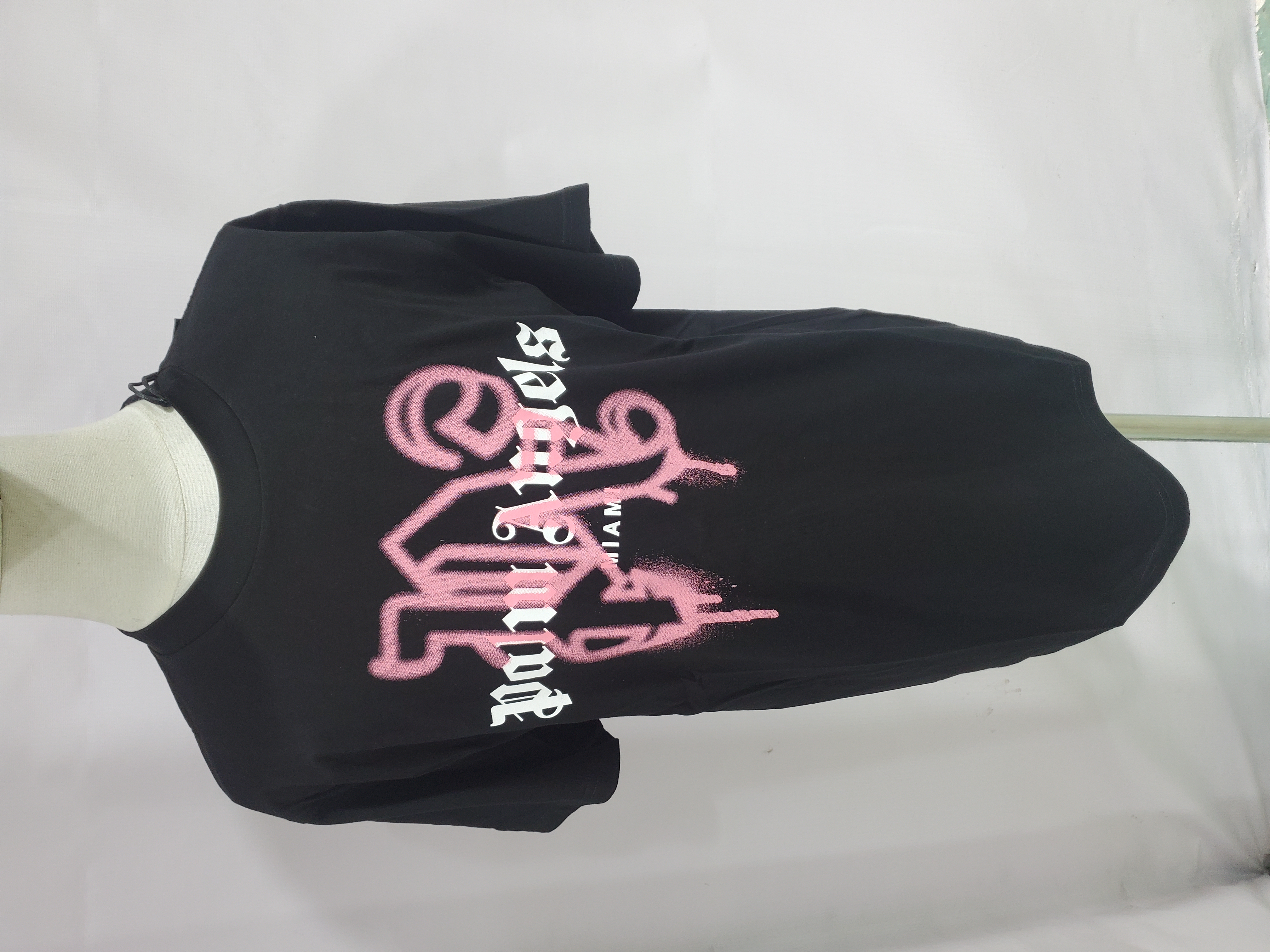 Palm Angels Miami Monogram Spray-print T-shirt review Nathan Saliangnak 00