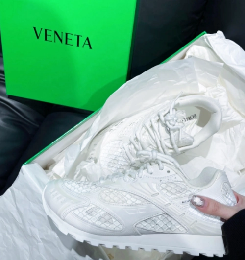 PK God Batch Bottega Veneta Orbit Sneaker Whie review 