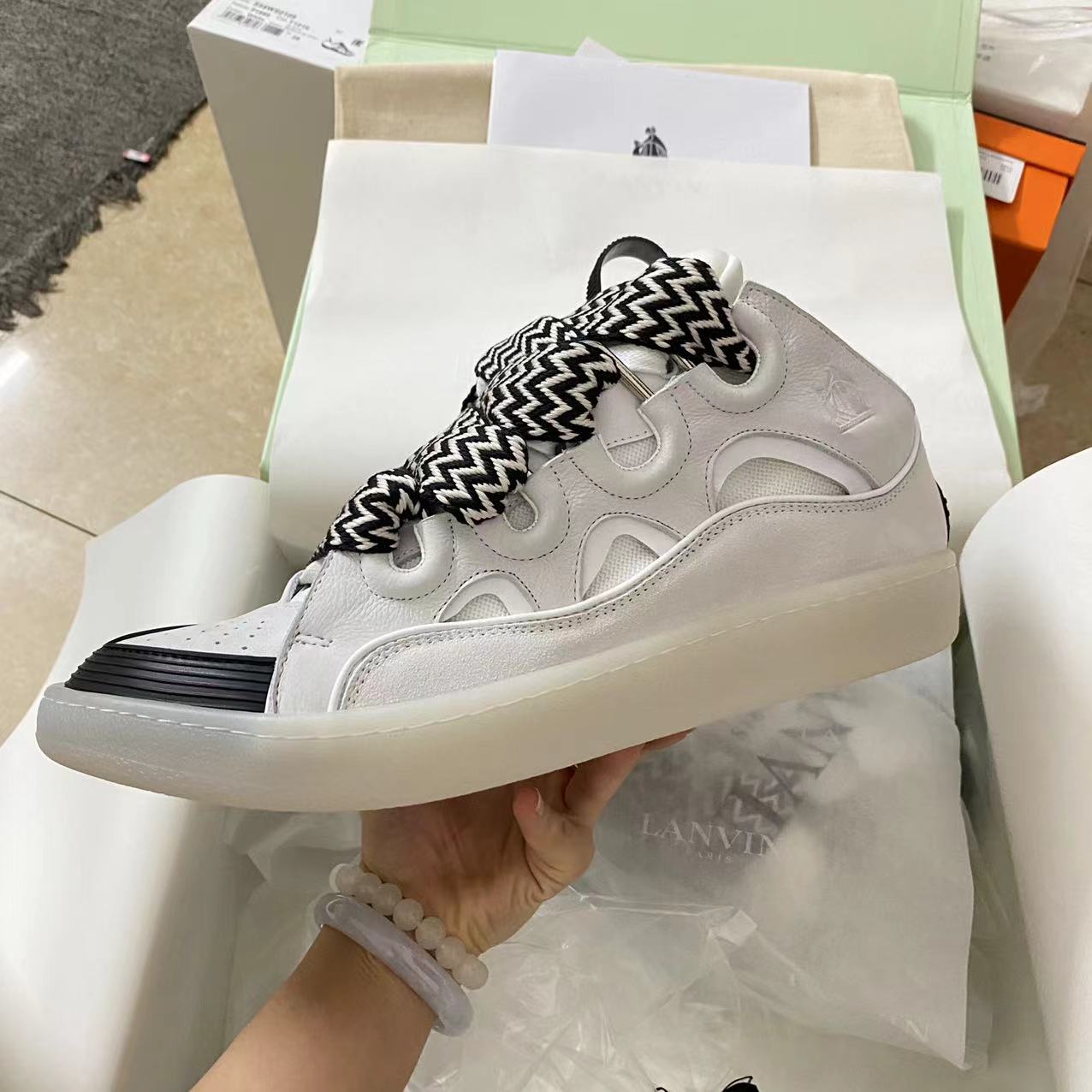 Lanvin Curb Sneakers White Black review Angel Banuelos 01