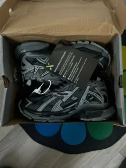 PK God Batch Balenciaga Runner All Black Gray 677402 W3RB2 1515 review E***