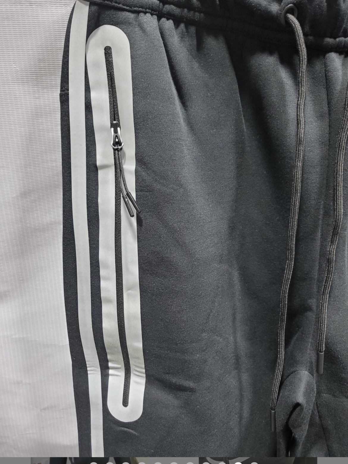 Nike Sportswear Tech Fleece Windrunner Black/ Silver Set Reflective review No need 01