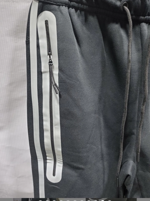 Nike Sportswear Tech Fleece Windrunner Black/ Silver Set Reflective review 