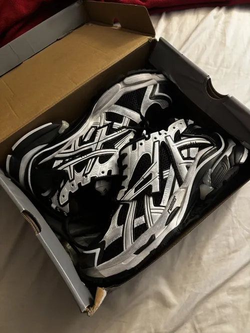 PK God Batch Balenciaga Runner White Black White review 