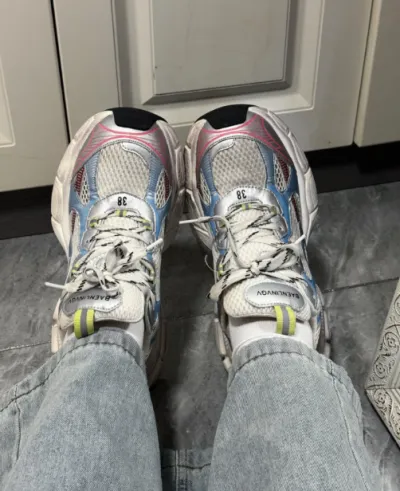 PK God Batch Balenciaga White Red 734734 W3XL5 9645 review Adrian Albarrán