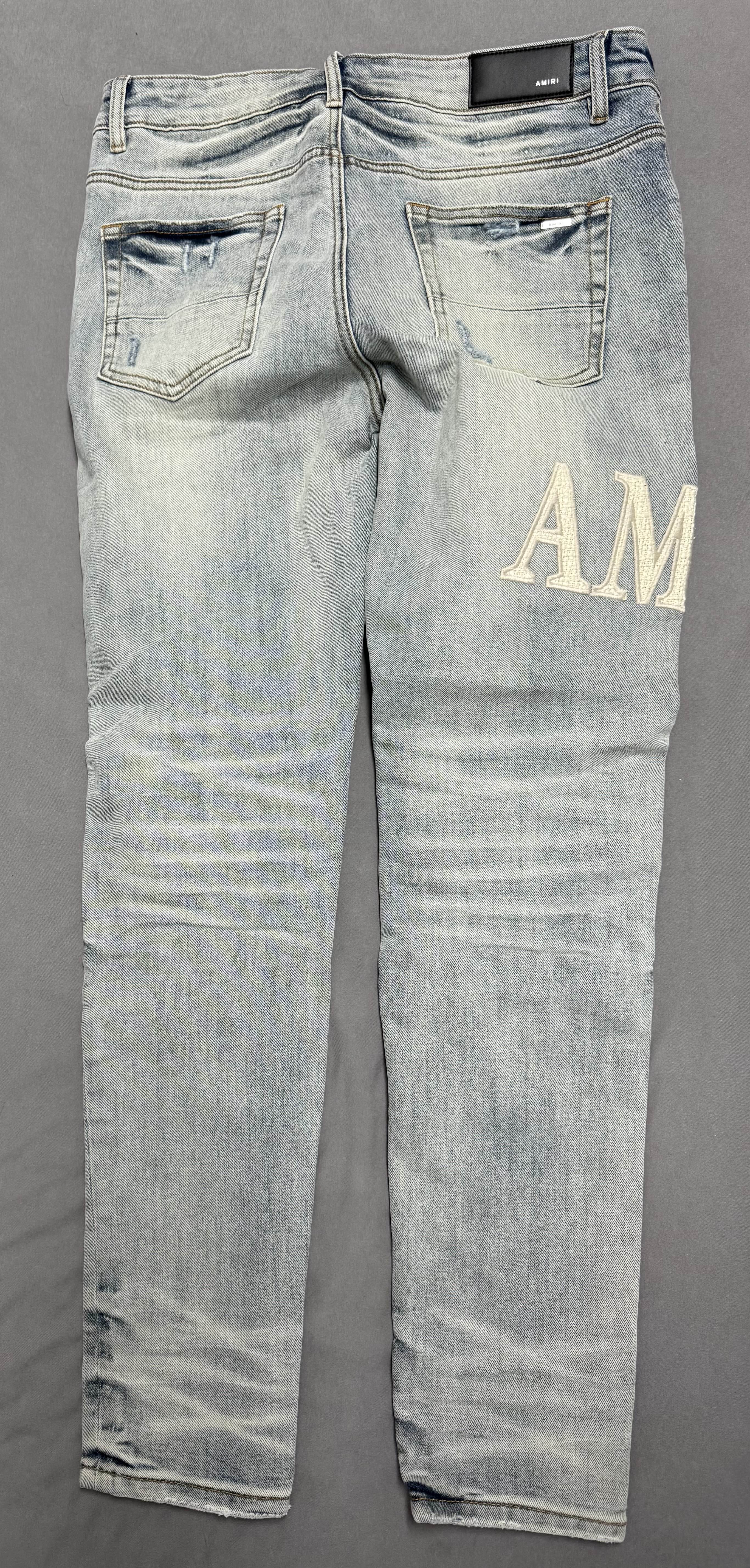 Amiri Jeans PK 8905 review Da 02
