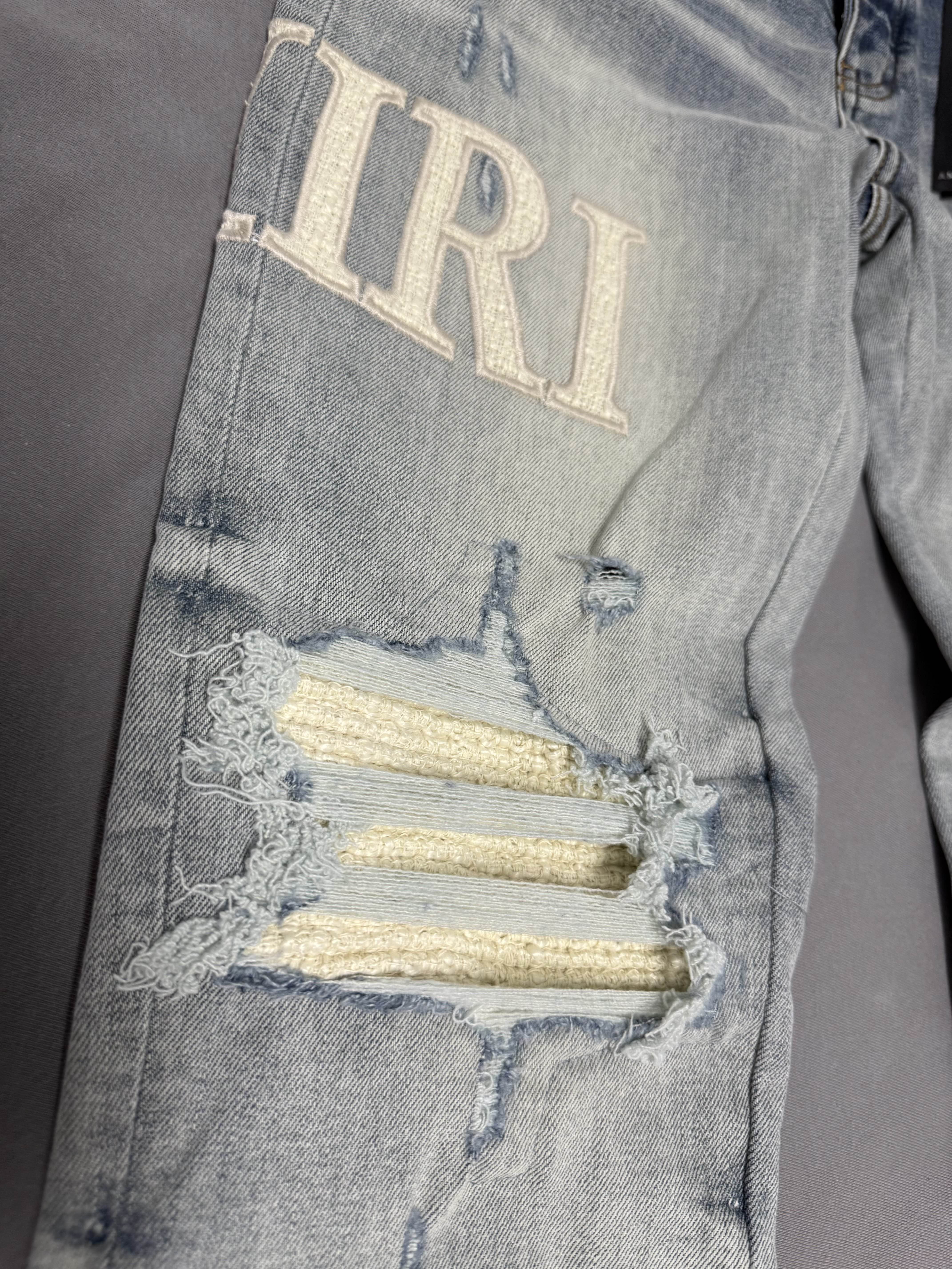 Amiri Jeans PK 8905 review Da 03