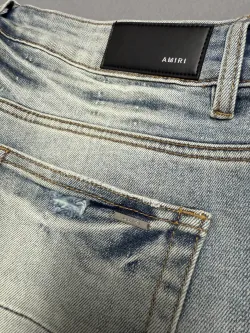 Amiri Jeans PK 8905 review Da 05