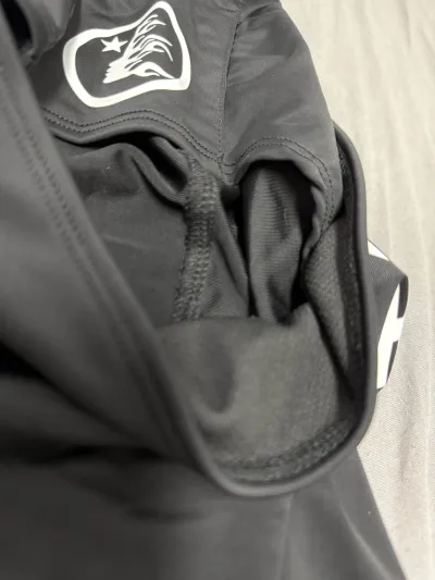 Hellstar Logo Balaclava Black review Da 03