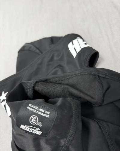 Hellstar Logo Balaclava Black review Da 04