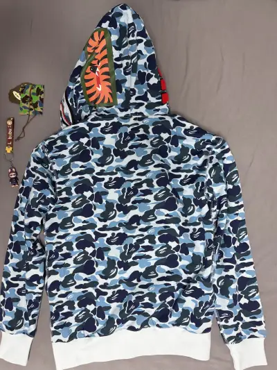 🔥 A Bathing Ape Bape Sta Low White Blue + BAPE ABC Camo Shark Zip Hoodie Blue only $129.9 🎄 review Da 01