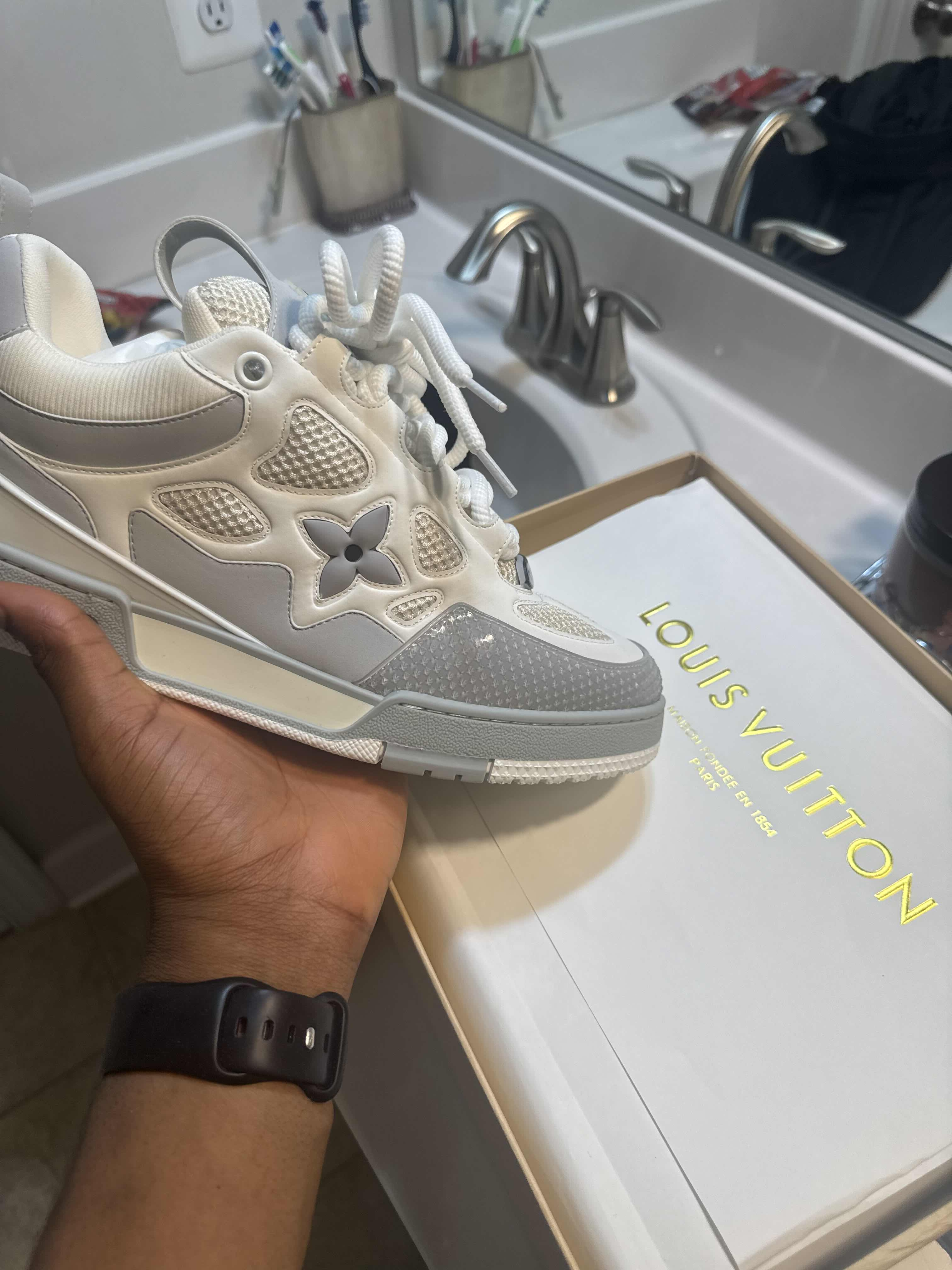 PK God Batch LOUIS VUITTON Leather lace up Fashionable Board Shoes White Gray 1ACQP4 review Phylicia Wooten 02