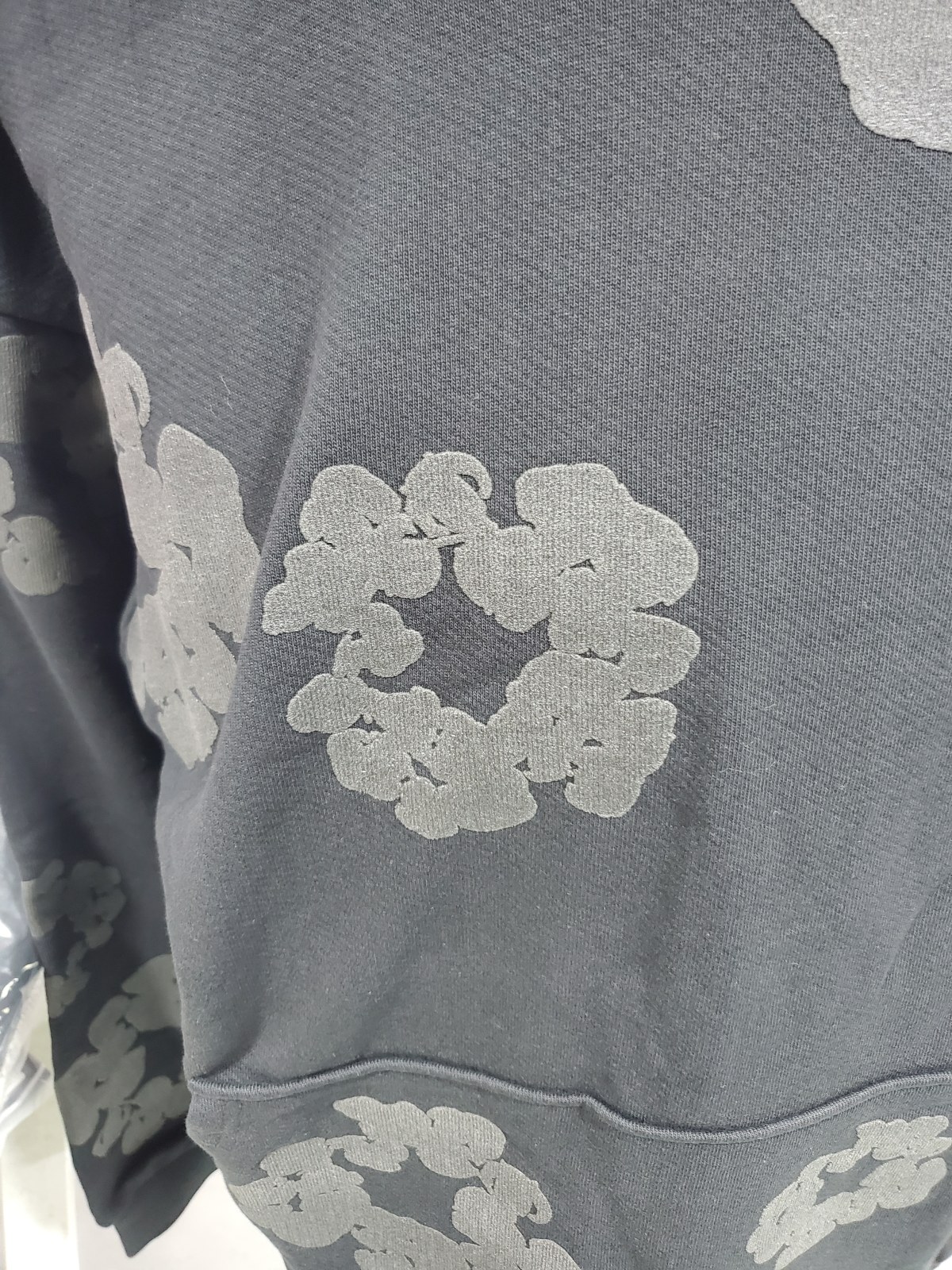 Denim Tears Cotton Wreath Hooded Sweatshirt 'Black Monochrome' review weston 02