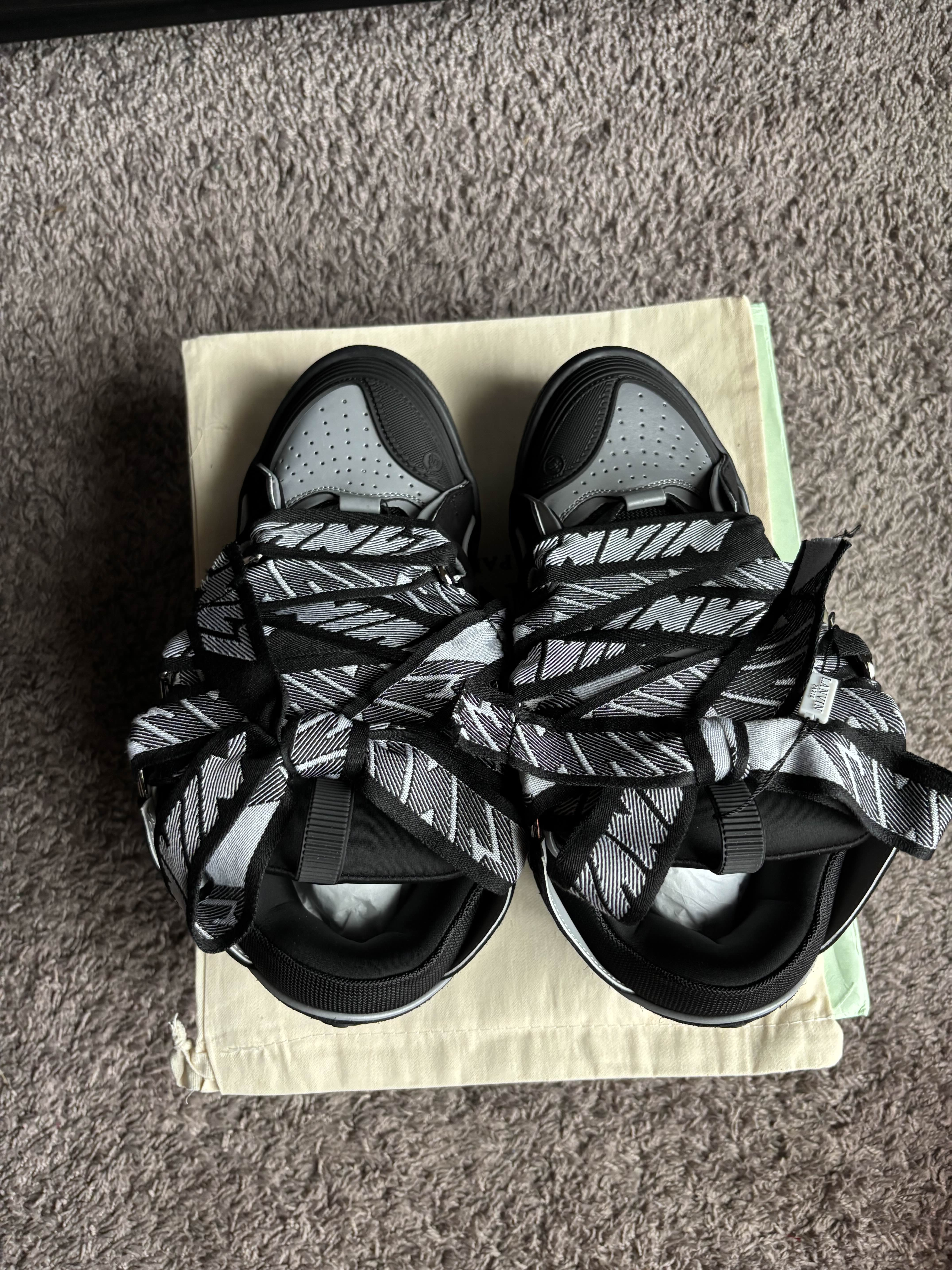 Lanvin Curb Sneaker Black Grey FM-SKRK11-REFL-P2210 review T*** 01